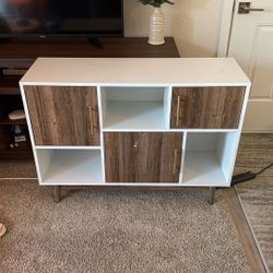 Bookcase / Storage Shelf