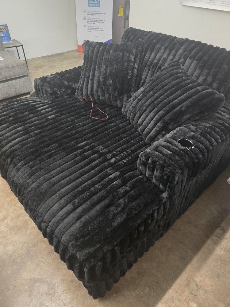 New Plush Onyx Ribbed Oversized Chaises