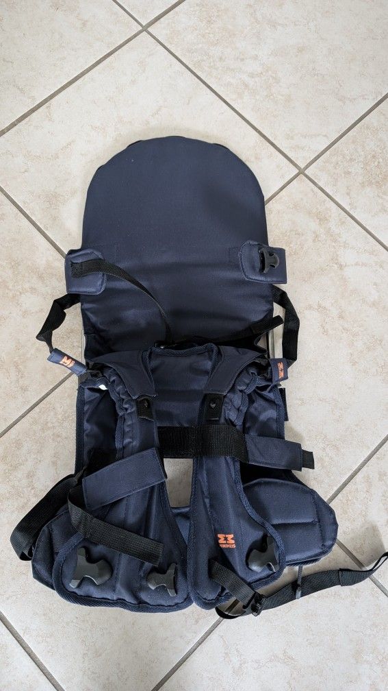 Mini Meis Baby Carrier