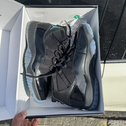 Jordan 11 Gammas Size 11