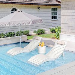 Set Of 2 New Pool Lounge Chairs 