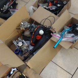 Yd100 & Minatelli Motors Complete With Upgraded Exhaust & Carb Lots Of Parts Over $600  Free !!!!
