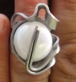 Huge retro ring nice!