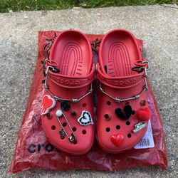 Crocs Classic Clog Karol G **Size 7M/9W**