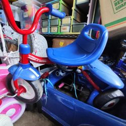 Radio Flyer Blue And Red Tricycle 