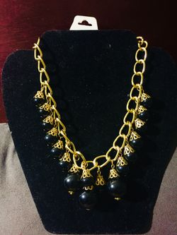 BEAUTIFUL BOLD BALL DANGLES STATEMENT NECKLACE