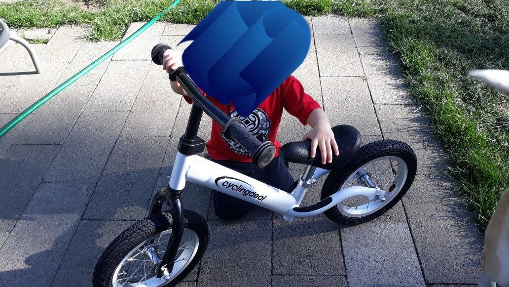 Balance bike strider