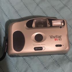  vintage Vivitar BV40 (Big View) point-and-shoot
