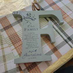 Adorno De Madera Letra F