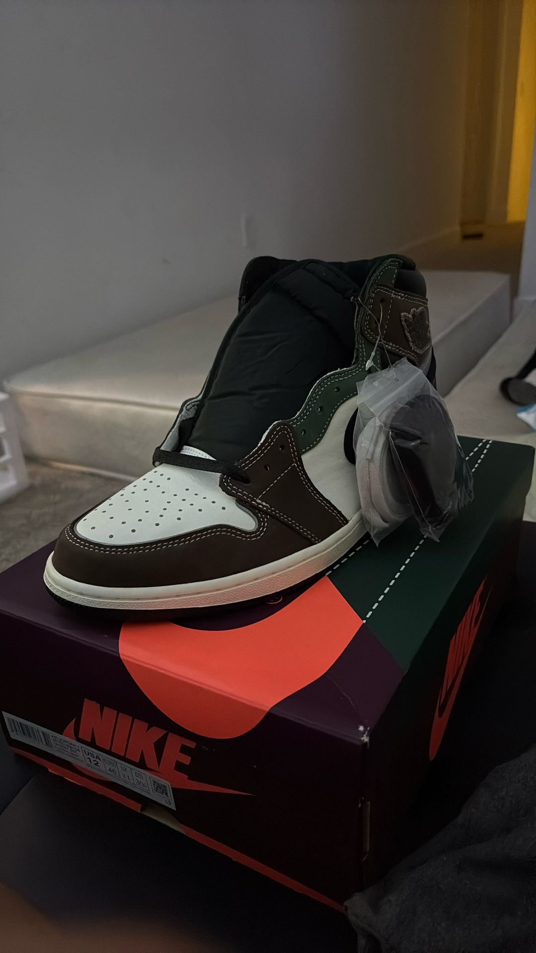 Air Jordan 1 High OG “handcrafted”