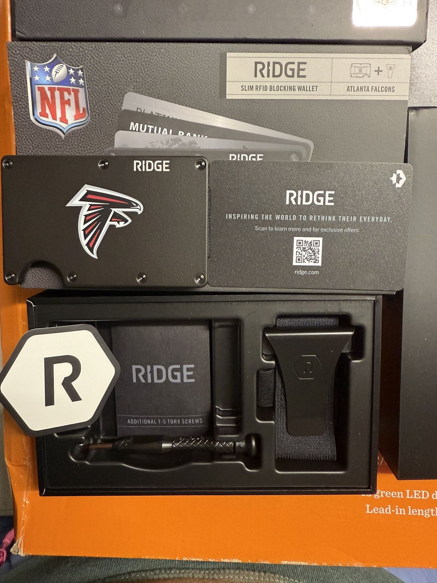 The Ridge NFL Edition, Mens Minimalist Aluminum Metal Wallet - Rfid Blocking, Elastic, Slim Front Pocket Credit Card Holder with Both Cash Strap and a