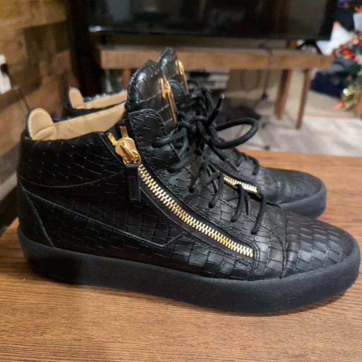 Zanotti Sneakers Size 45 Size 12) for Sale in Queens, - OfferUp