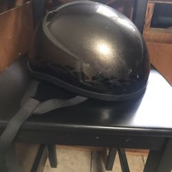 Skid lid. XL
