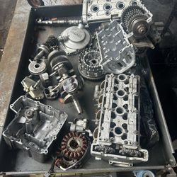 Yamaha R6 Parts 1999 to 2002 many in stock
