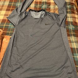 Nike long sleeve size XL