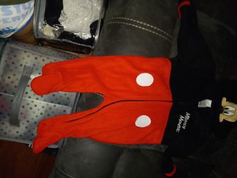 Mickey Outfit