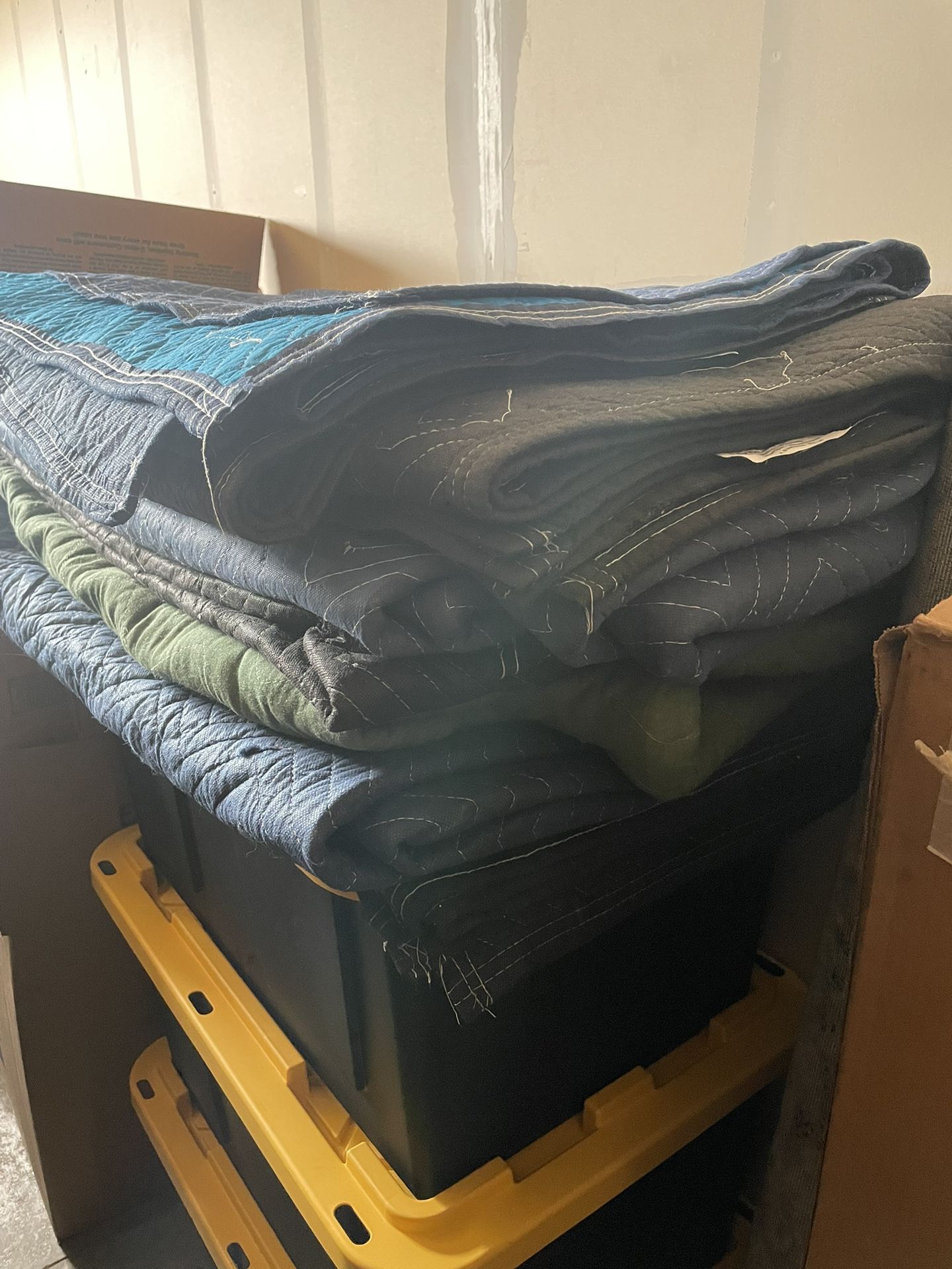 Moving Blankets