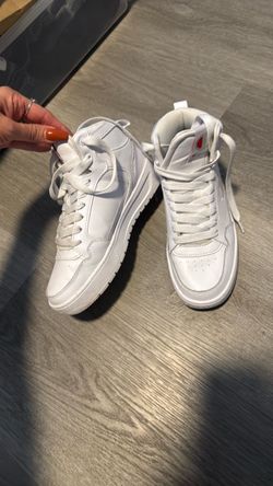 Champion shoes