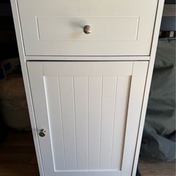 Bathroom Cabinet with Dwarer