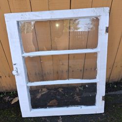 Wood Window 24x34 Grids 