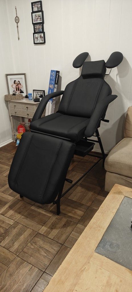 Facial Chair