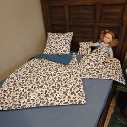 Now Only $15 For The 4 Piece Matching Blanket And Pillow Set. 