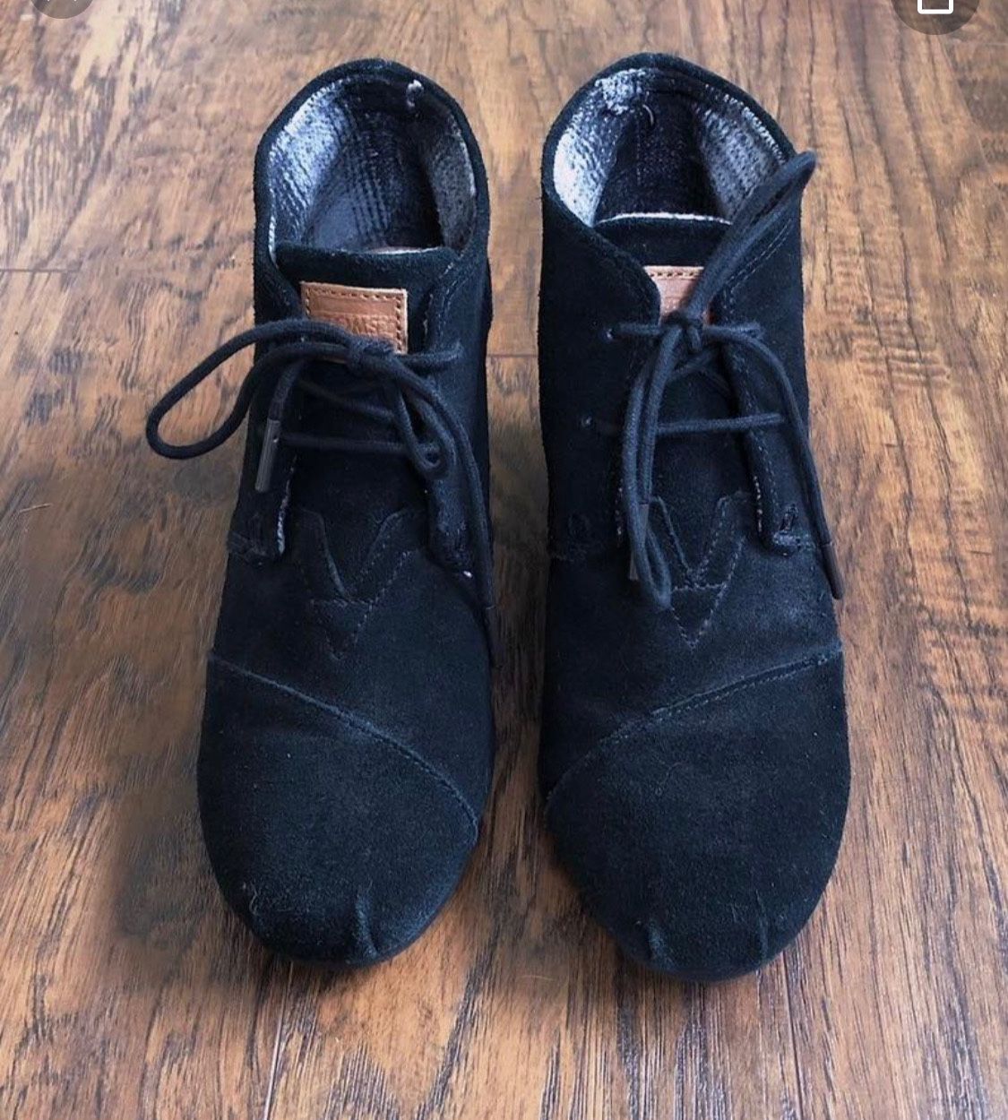 Toms Desert Wedge Booties Lace Up Black Suede - Toms size 8 women