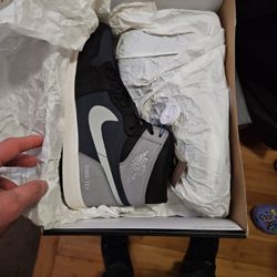 Air Jordan 1 Element Size 11 M