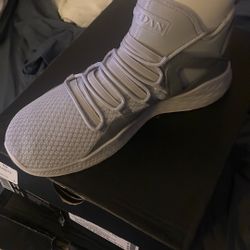 Jordan Formula 23 Grey