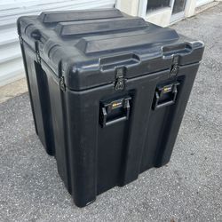 Pelican-Hardigg X-Large Shipping Case 28x29x34in  Exterior 28x29x34in Inside roughly 24x26x32in   Comes with foam, not sure what is was shaped for. Fo