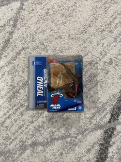 McFarlane Toys NBA Series 8 Shaquille O’ Neal Black Jersey Chase Variant