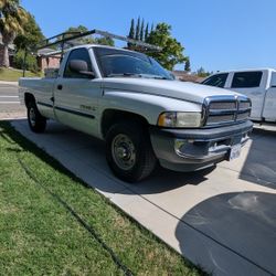 1998 Dodge Ram 2500 SLT