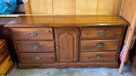 Wood Dresser