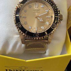 Invicta Pro Diver 43mm Black/Gold Bracelet Men's Watch BRAND NEW IN BOX 