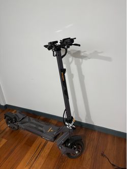 Ausom DT2 Pro Electric Scooter