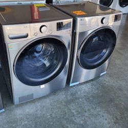 LG ThinQ Front Load Washer 4.5 Cubic Feet Dryer 7.4 Cubic Feet