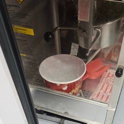 Large  Popcorn Machine 