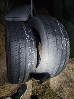 235/65/16 pair of load range e