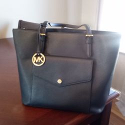 Michael Kors Tote 