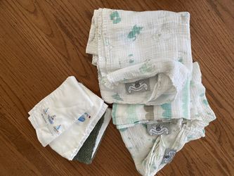 Baby Blankets - Weegoamigo  and Burp Cloths 