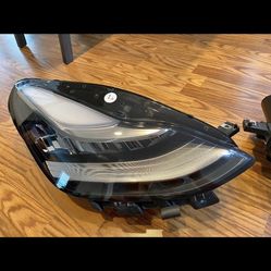 TESLA MODEL 3 HEADLIGHT BOTH SIDE 2017 2018 2019 2020 OEM LED