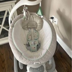 Graco Baby Swing / Chair 
