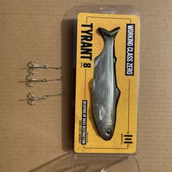 WCZ Tyrant 8 Crazybass with top or bottom rig hook