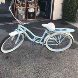 60’s Schwinn Girls bike