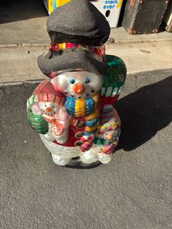 Glass Snowman Family Christmas Figurine