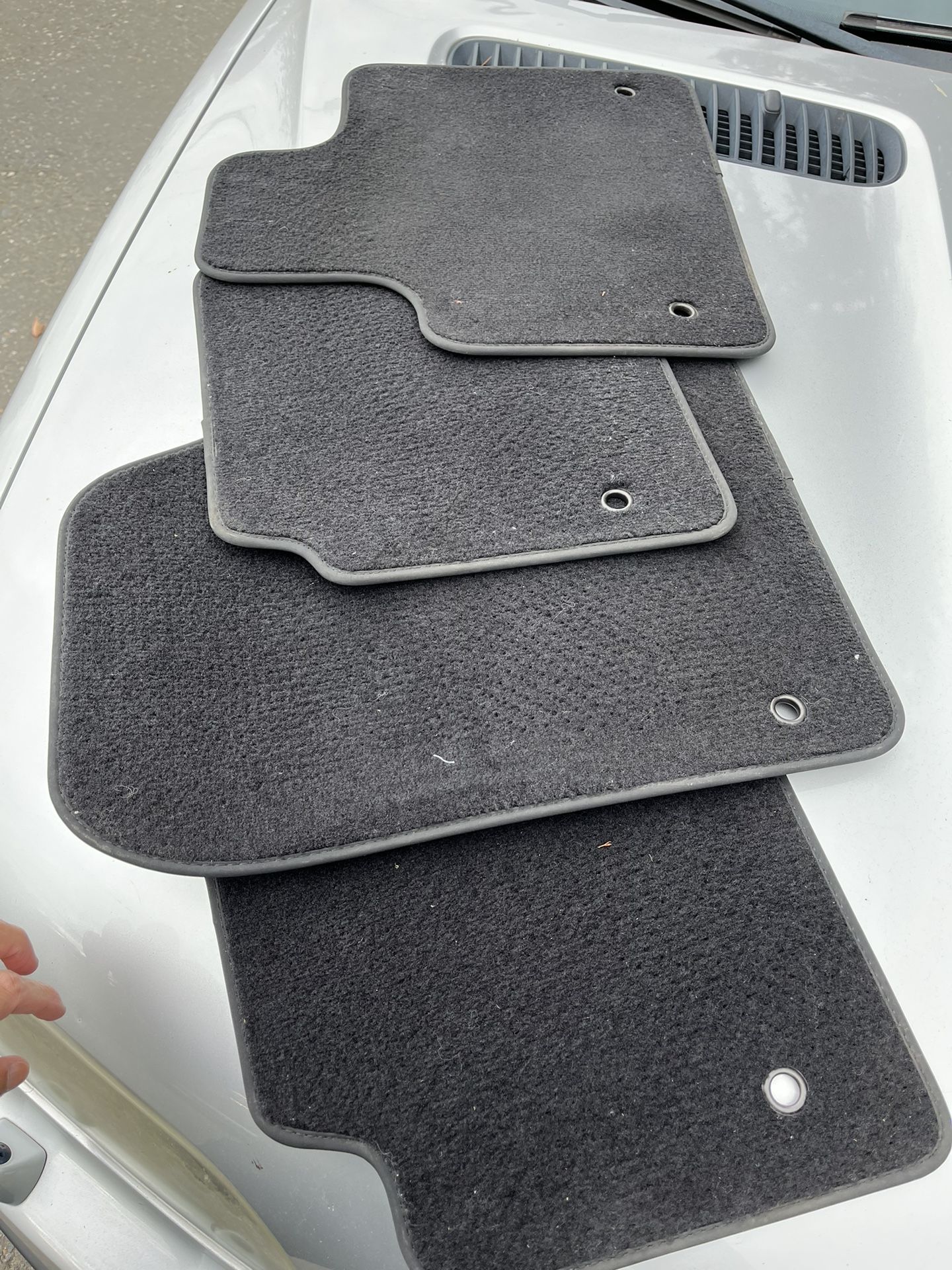 Land Rover Sport Floor Mats 