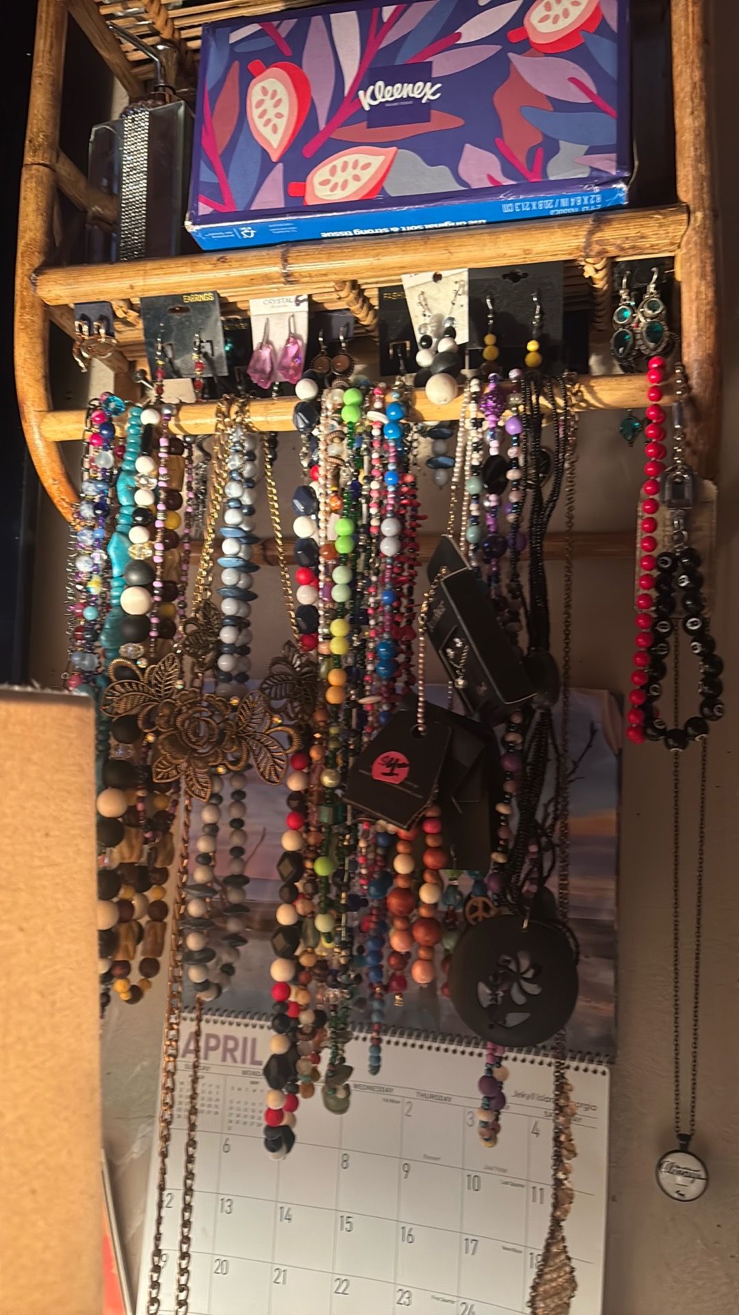 Jewelry hand made