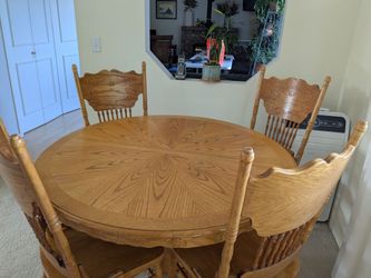 Oak Dining table