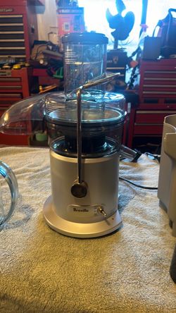 Breville juice maker