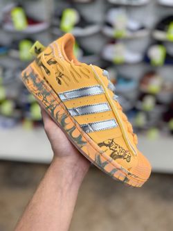 ADIDAS HELLSTAR X ADIDAS 'HAZY ORANGE' SIZE 8.5 SNEAKERS NEW